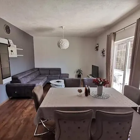 Apartment Lucia Trogir
